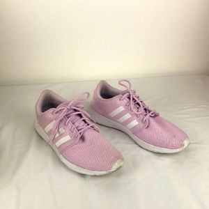 Adidas pink running shoes, good sneakers